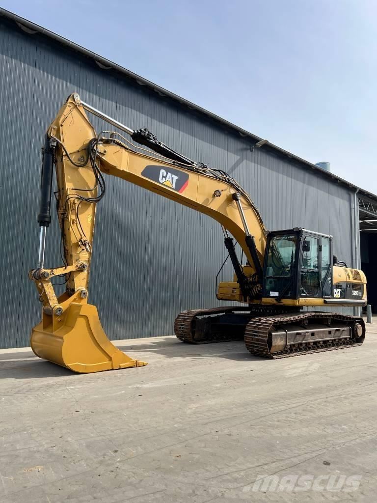 CAT 329D LN Beltegraver