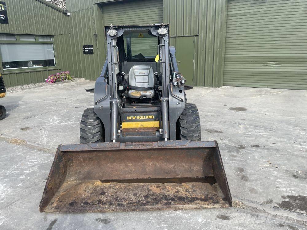 New Holland L 234 Kompaktlastere