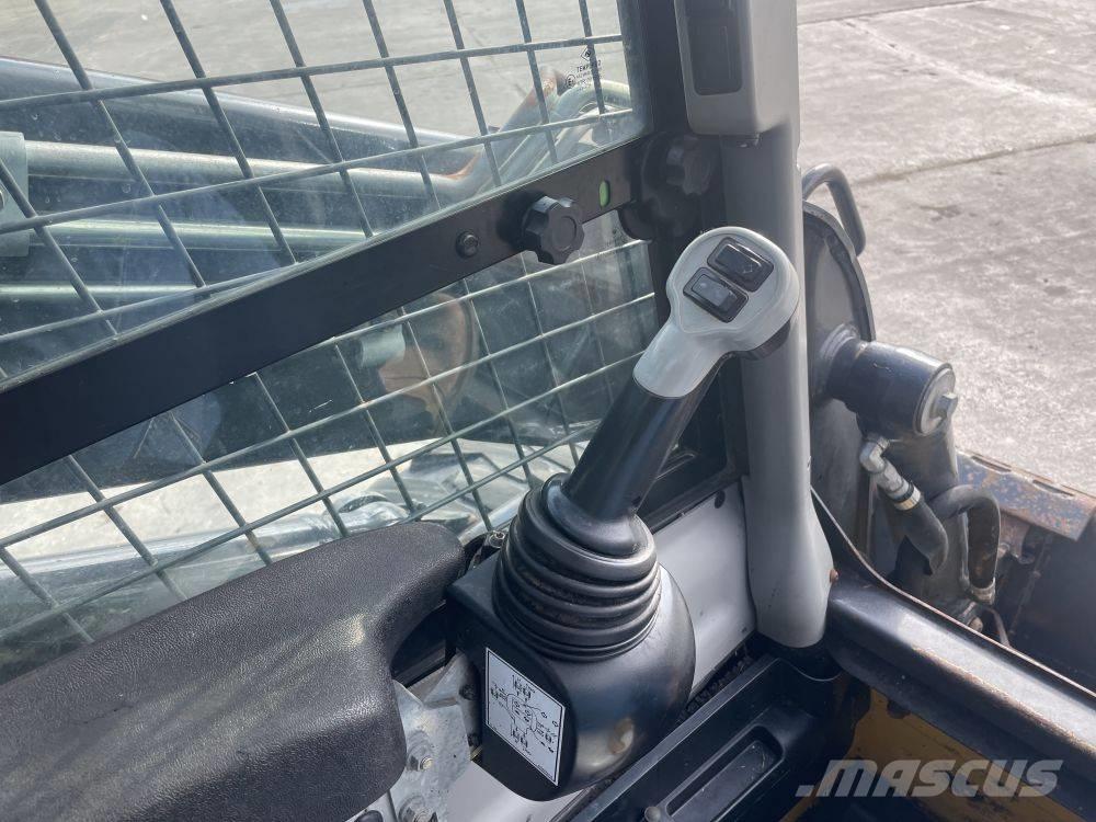New Holland L 234 Kompaktlastere