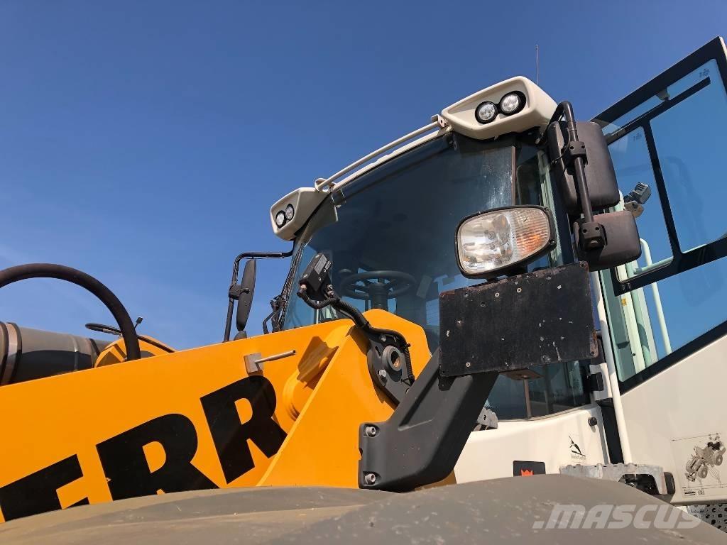 Liebherr L 566 Hjullastere