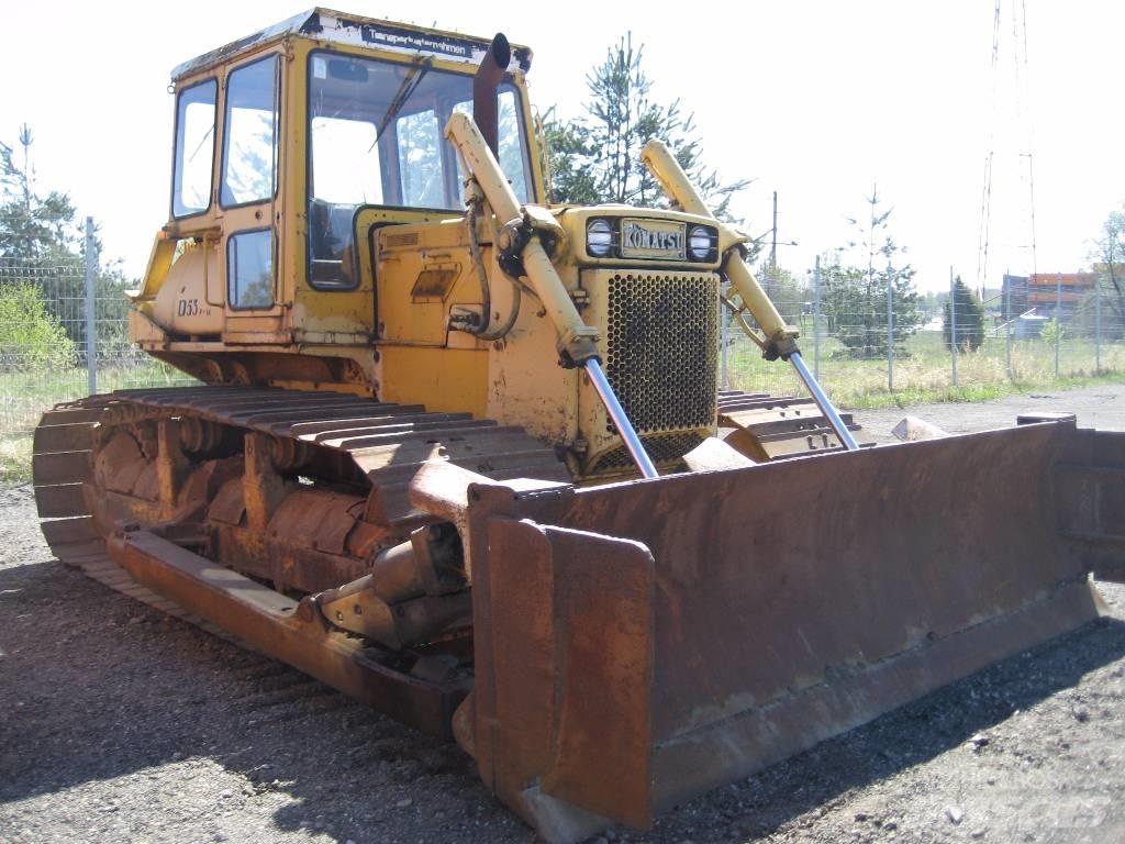 Komatsu D53P-16 Dozere Beltegående