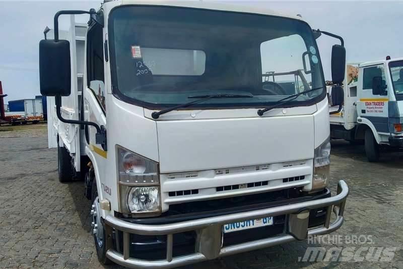 Isuzu NPR400 Andre lastebiler
