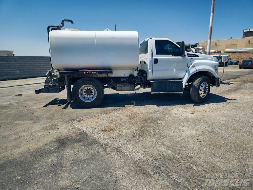 Ford F 650 SD Vanningsvogn for støvdemping