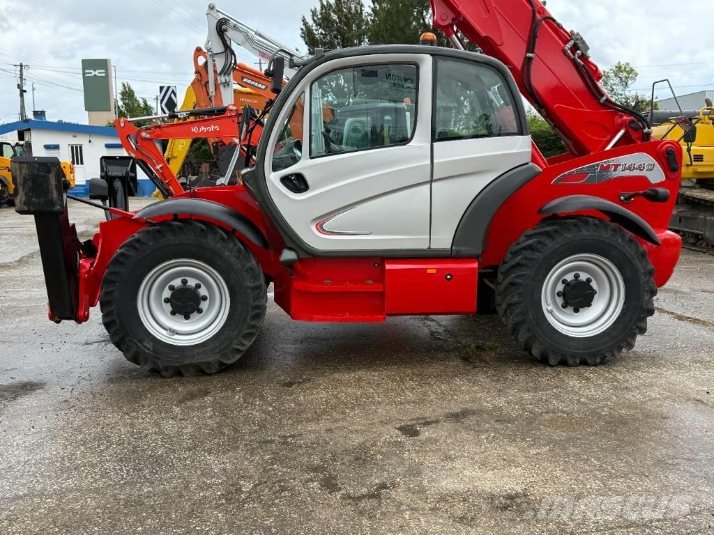 Manitou MT 1440 Teleskoplastere
