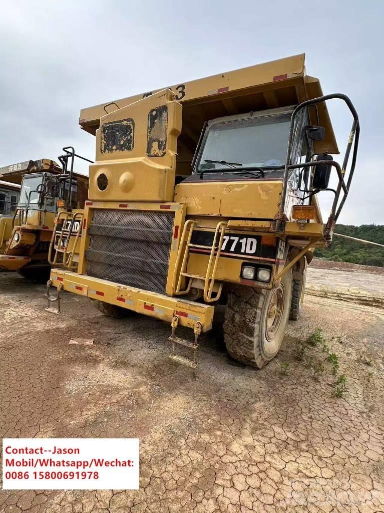 CAT 771 D Tipptrucker