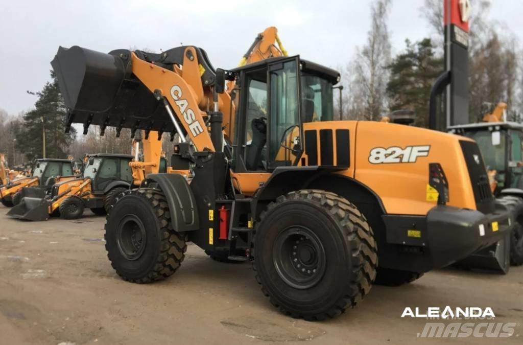 CASE 821 F Hjullastere