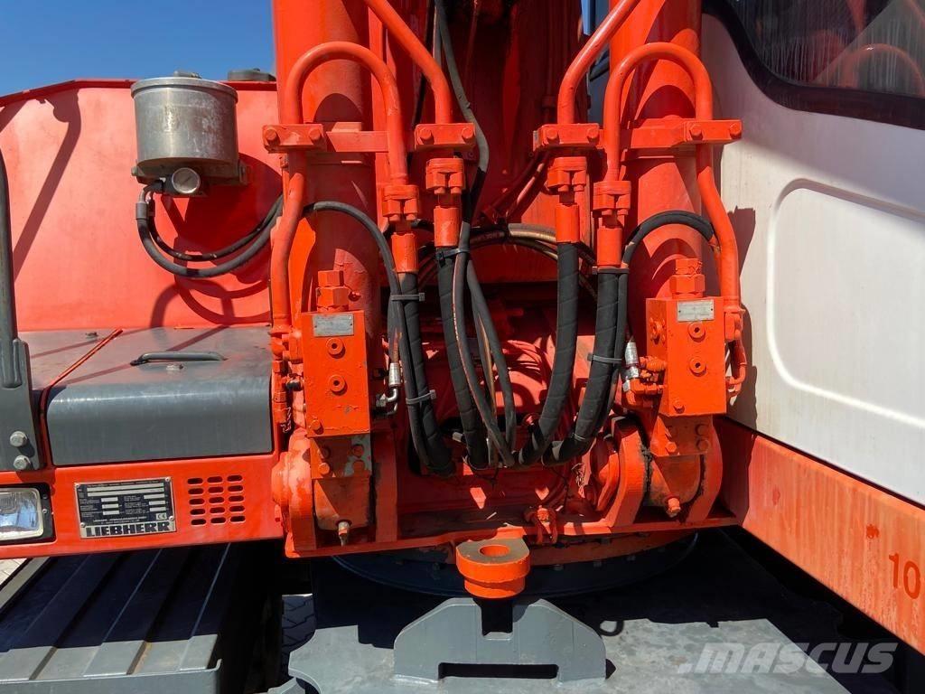 Liebherr A 900 C Hjulgravere