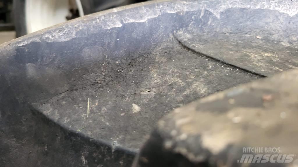 Trelleborg 540/65R30 Dekk, hjul og felger