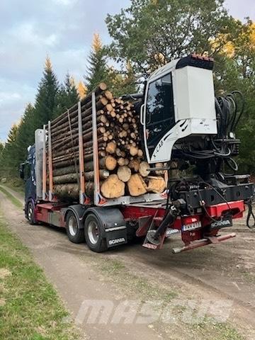 Scania R650B6X4NB Tømmerbiler