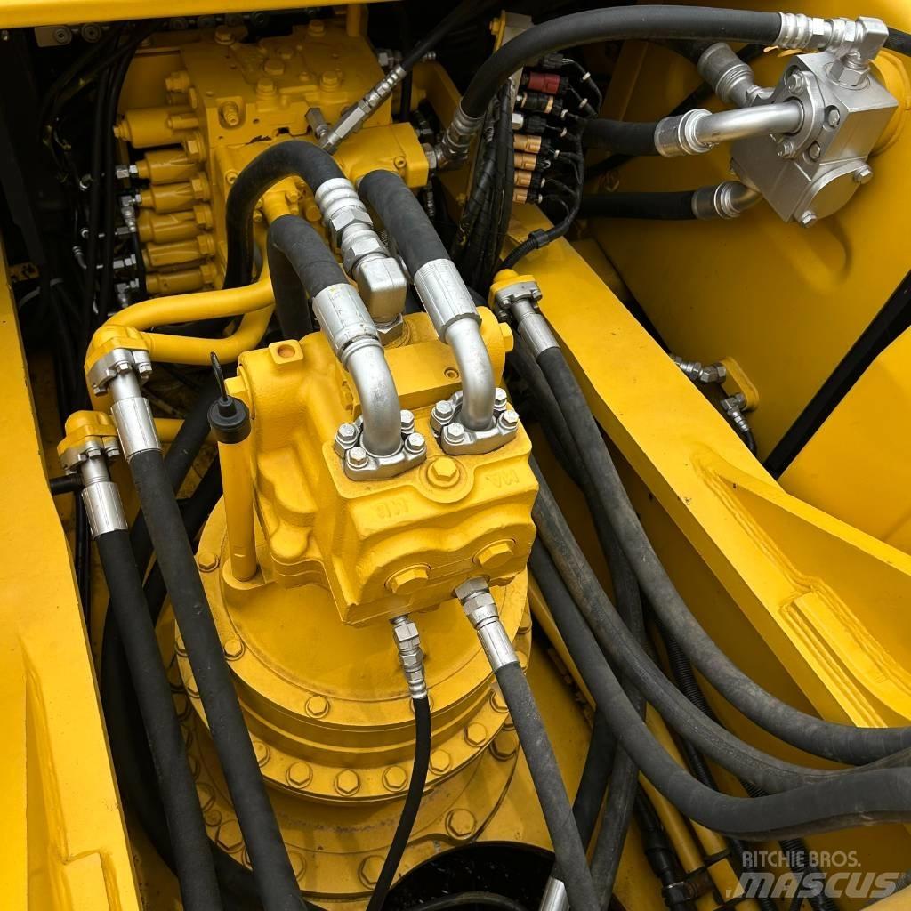 Komatsu 450 Beltegraver