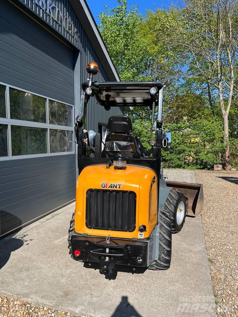 GiANT 337T Minilastere