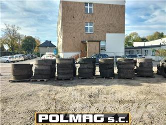 JCB full tires Dekk, hjul og felger