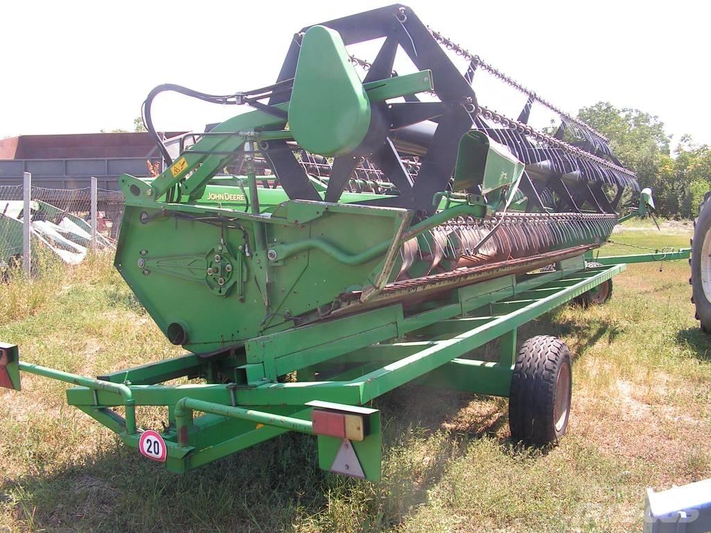 John Deere T660 Skurtreskere