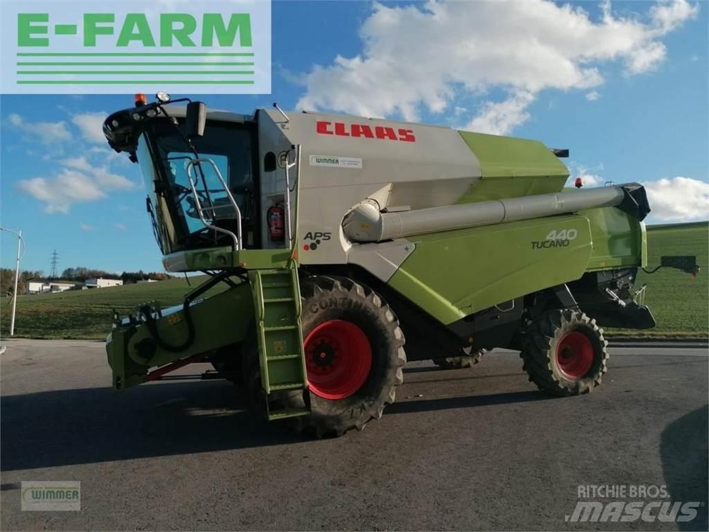 CLAAS tucano 440 Skurtreskere