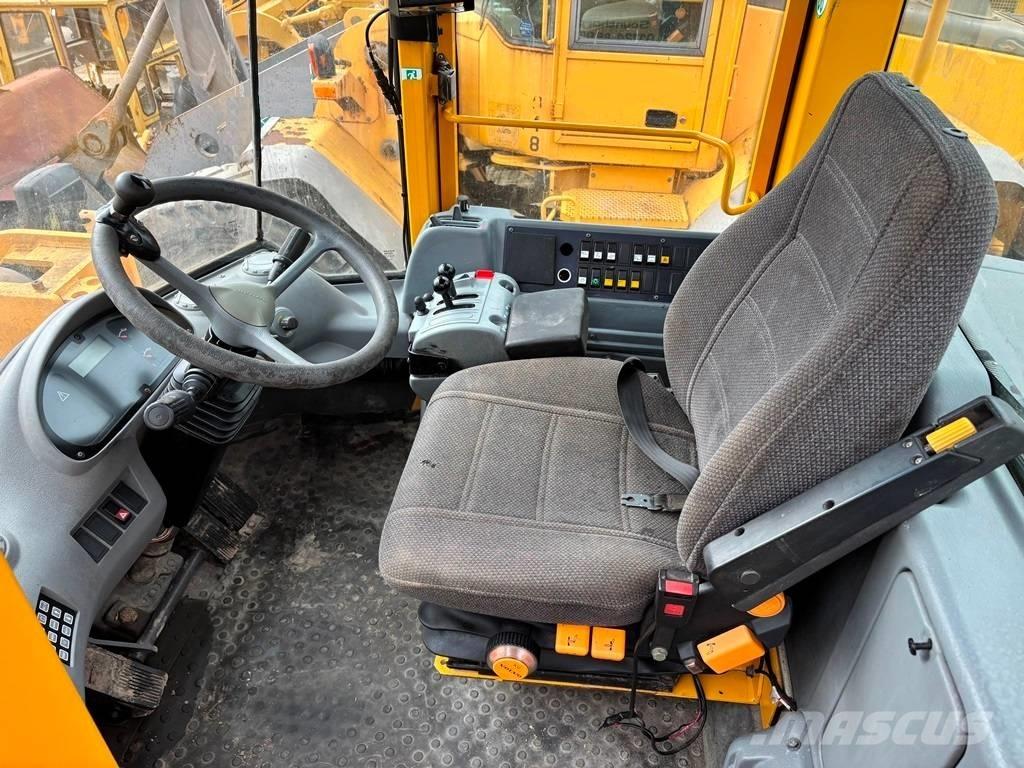 Volvo L 120 E Hjullastere