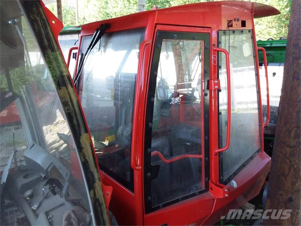 Komatsu 895 Førerhus og Interiør