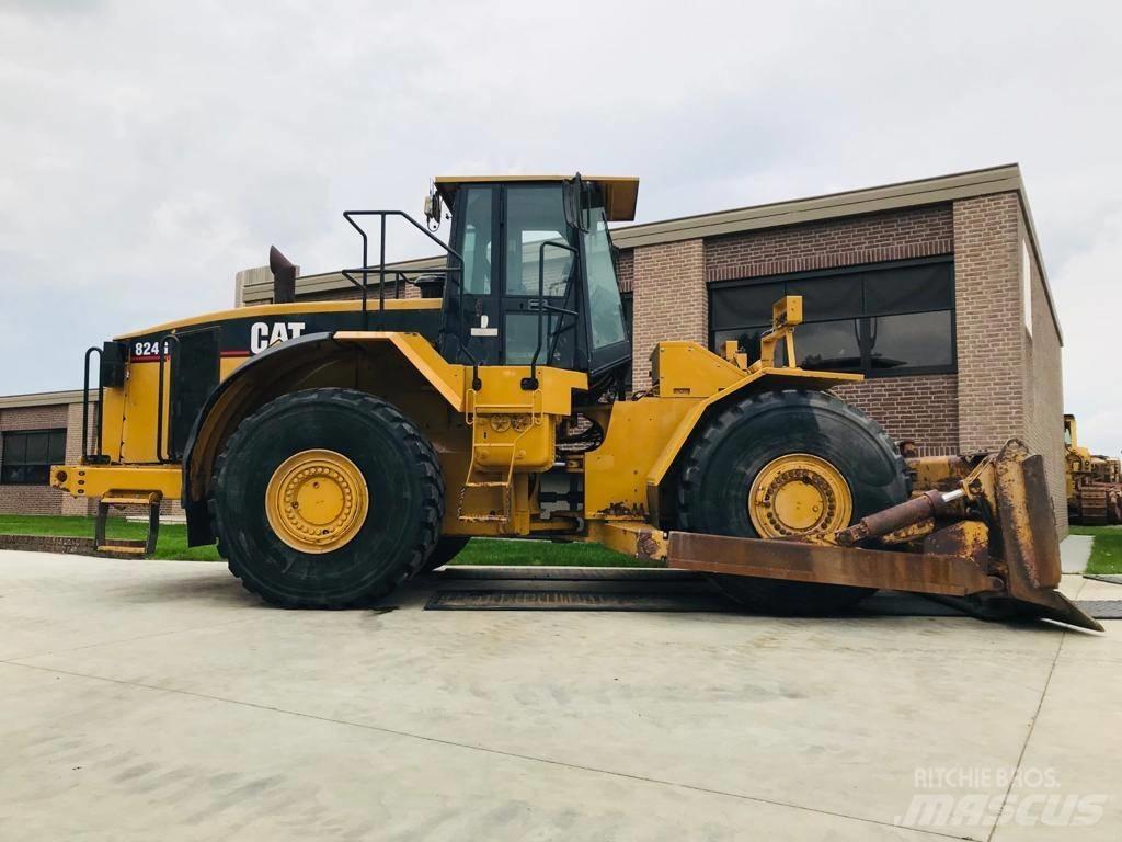 CAT 824 G Bulldosere