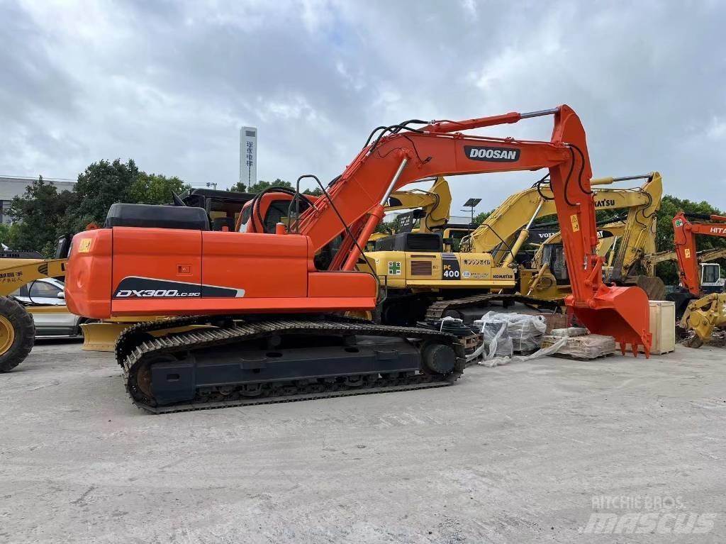 Doosan DX 300 Beltegraver