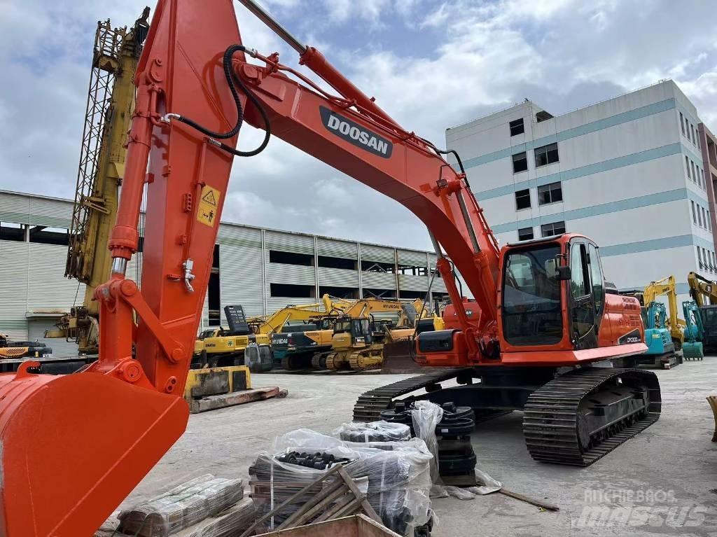 Doosan DX 300 Beltegraver
