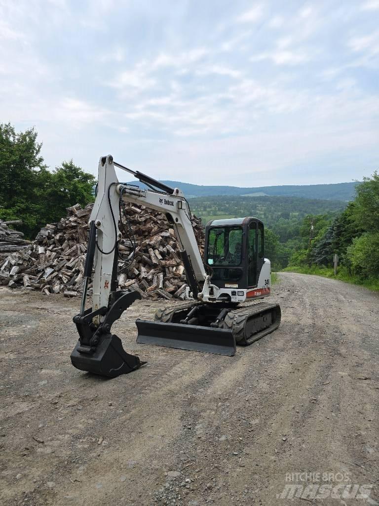 Bobcat 341 G Minigravere <7t