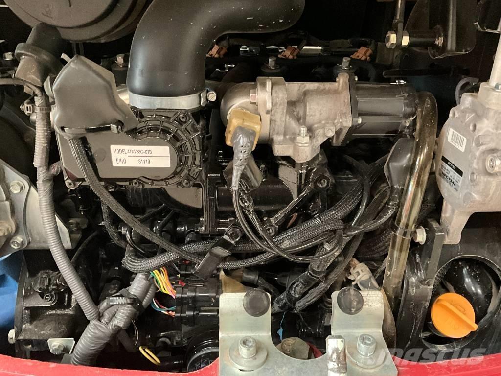 Takeuchi TB 240 Minigravere <7t