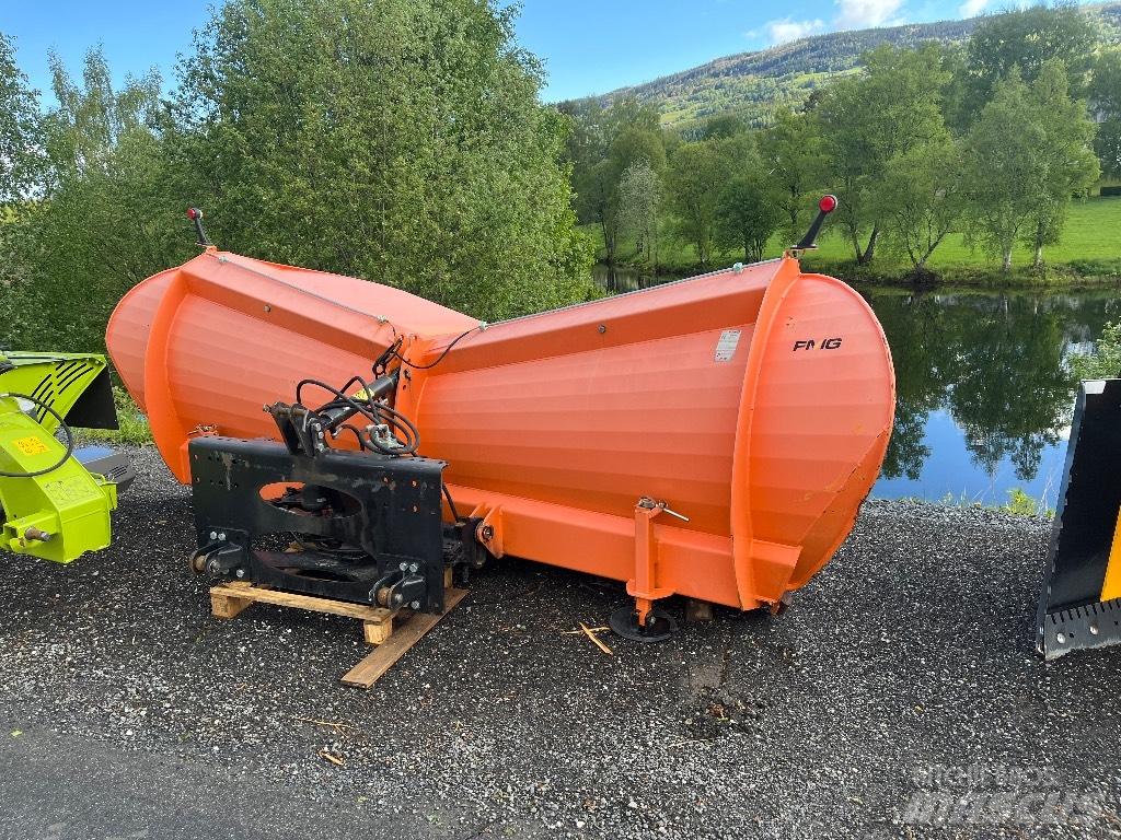 FMG PA330 Snøploger- og skjær