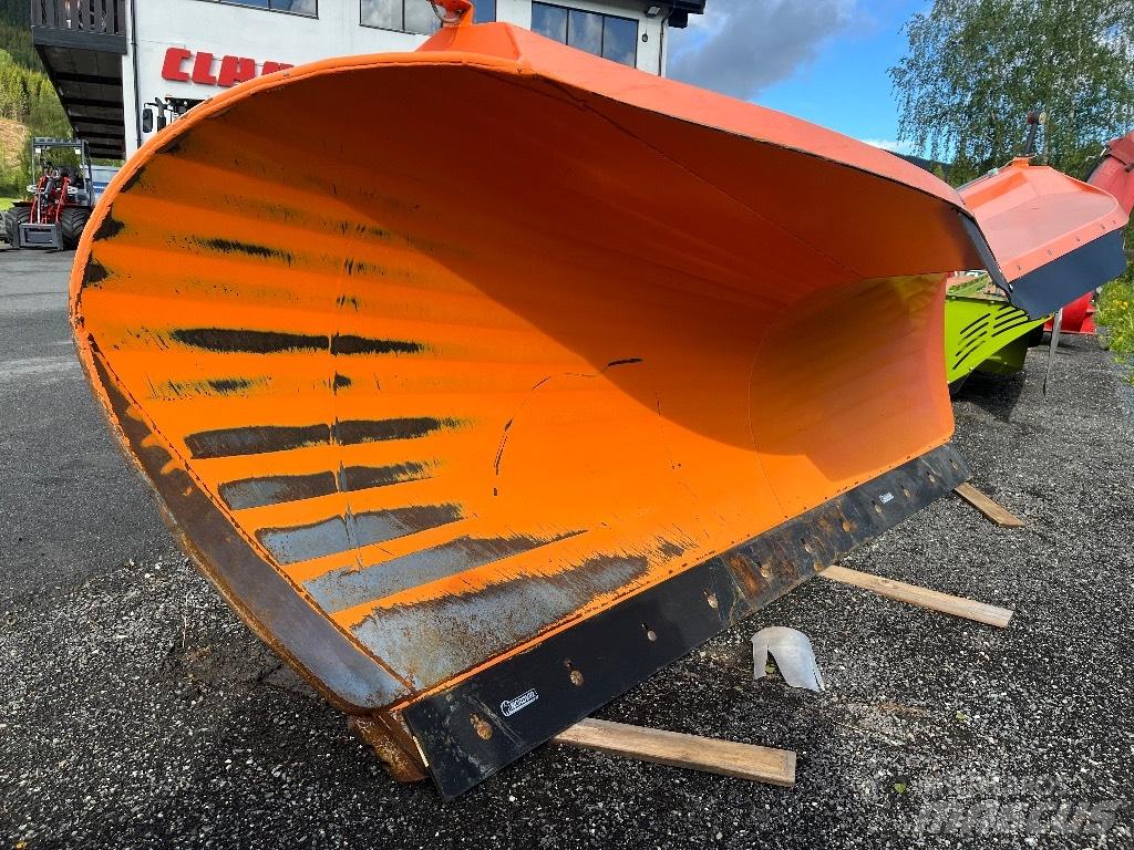 FMG PA330 Snøploger- og skjær