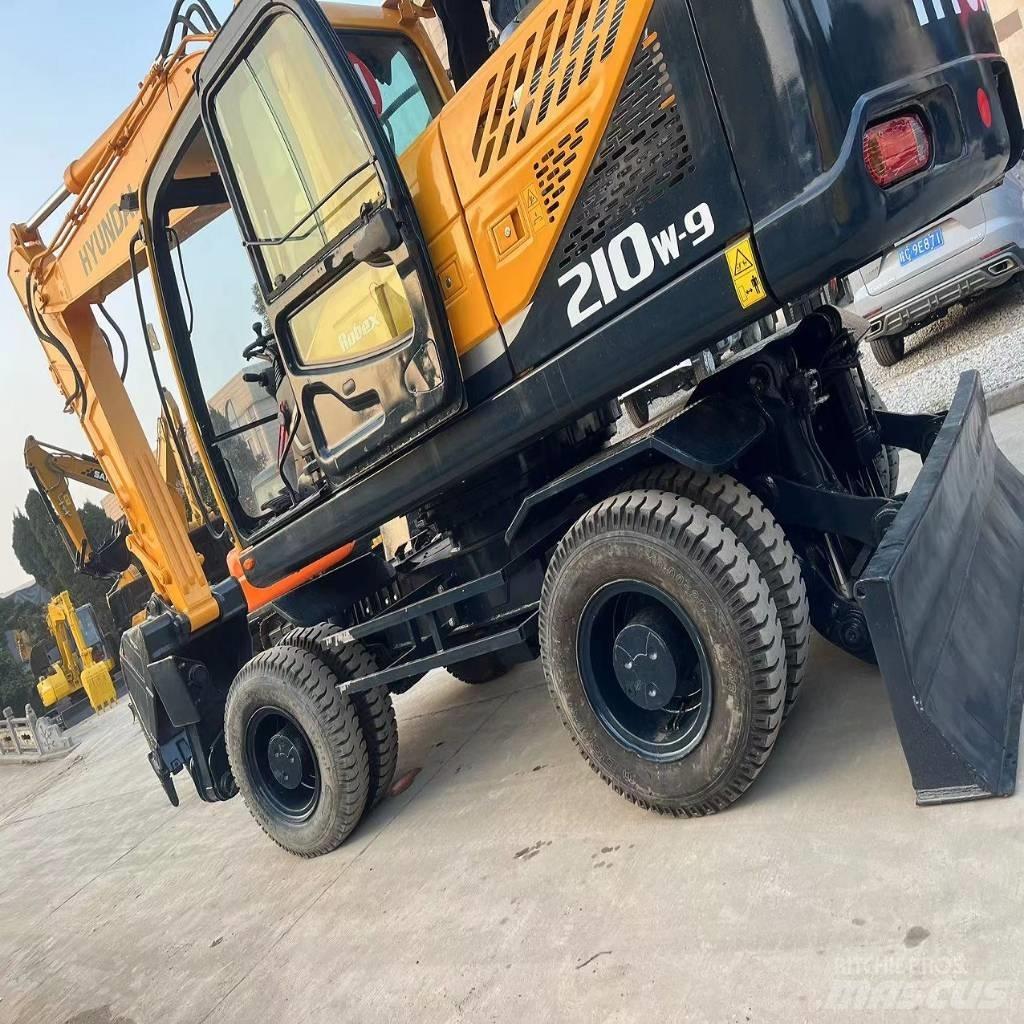 Hyundai R210W-9 Hjulgravere