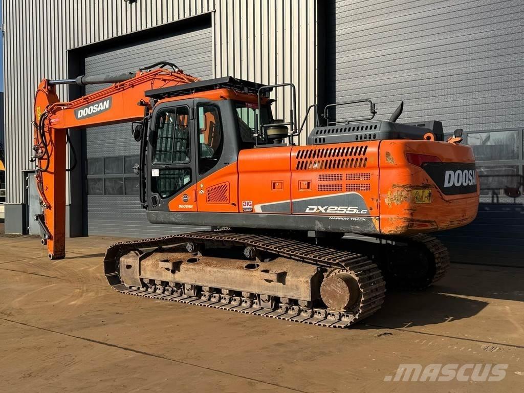 Doosan DX255NLC-5 Beltegraver