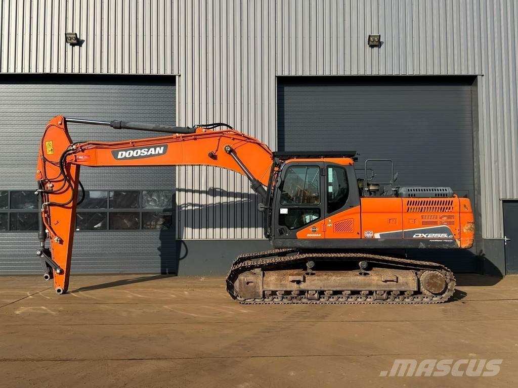Doosan DX255NLC-5 Beltegraver