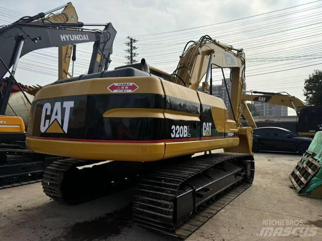 CAT 320 B L Beltegraver