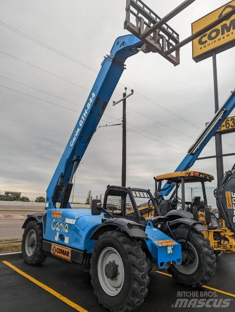 Genie GTH 844 Teleskop bomlifter