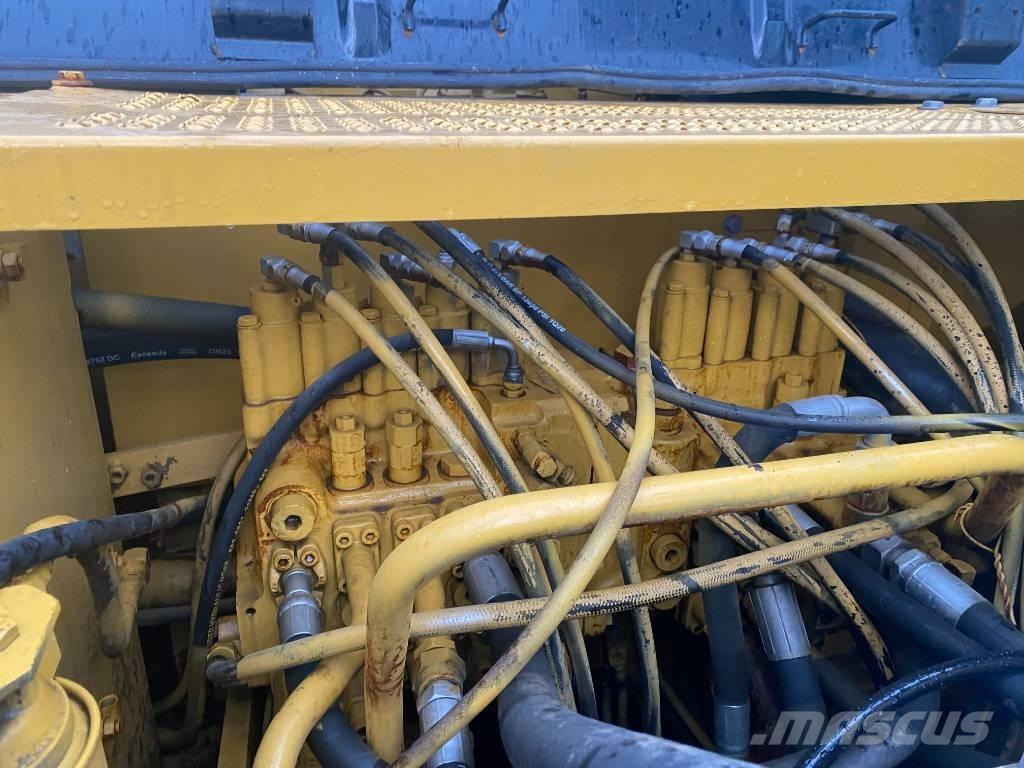 CAT 320 C L Beltegraver