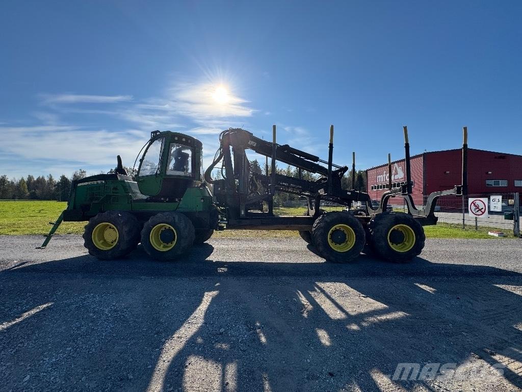 John Deere 1510G Lassbærere