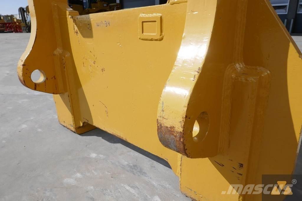 OM Forks Cat 980H Transport - Annet