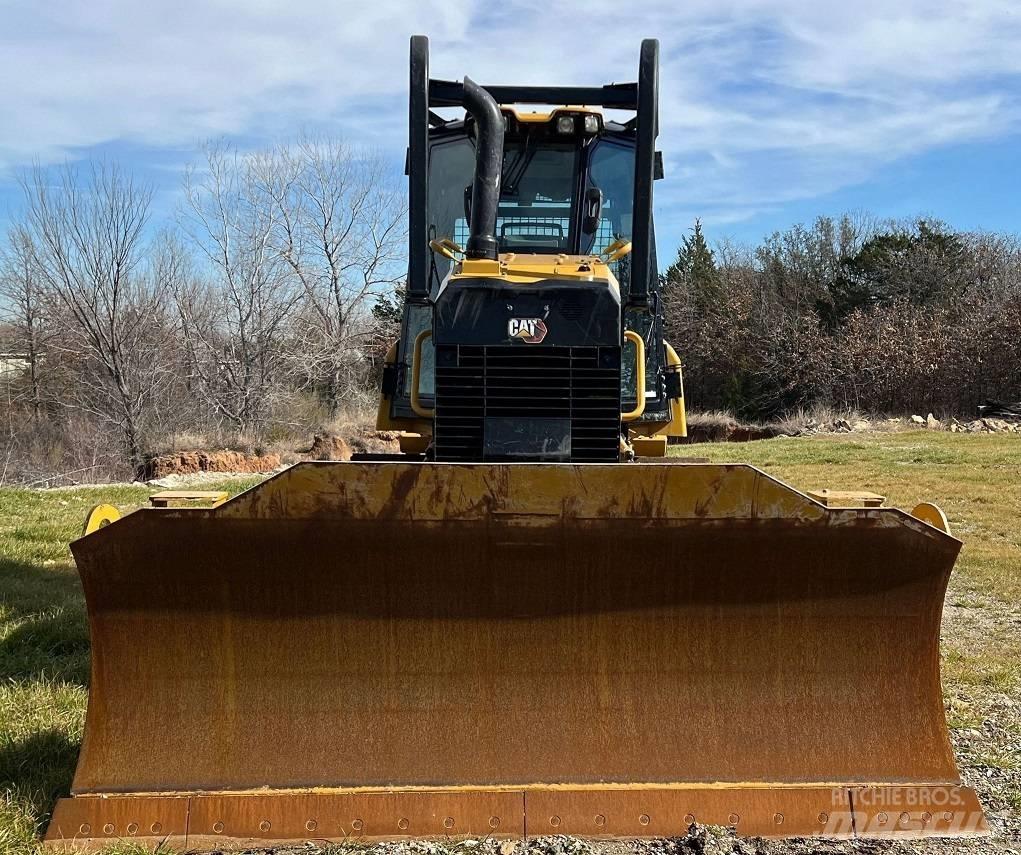 CAT D 4 Dozere Beltegående