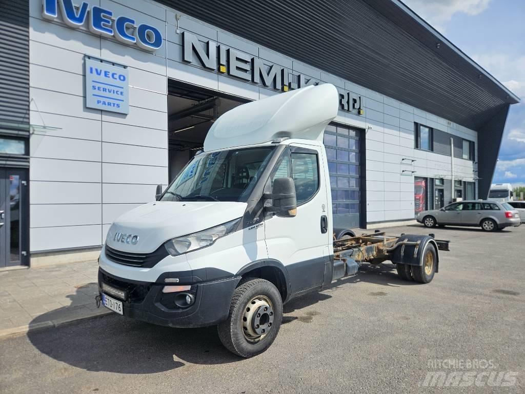 Iveco Daily 70C17 Lette lastebiler