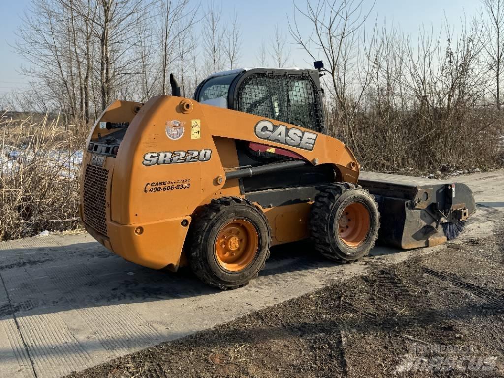 CASE SR220 Kompaktlastere