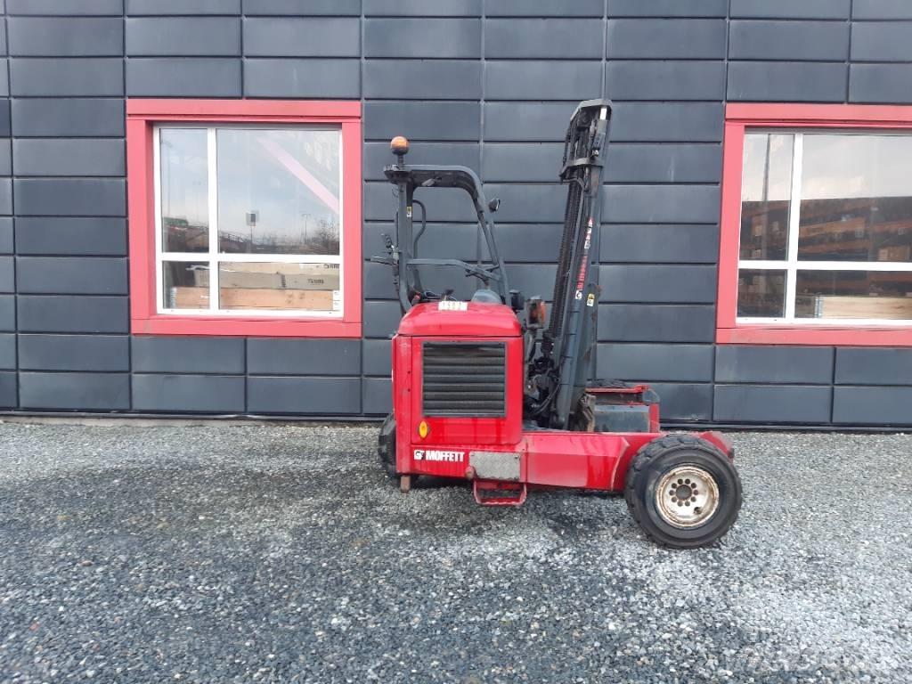 Moffett M5 25.3 Gaffeltrucker - Annet
