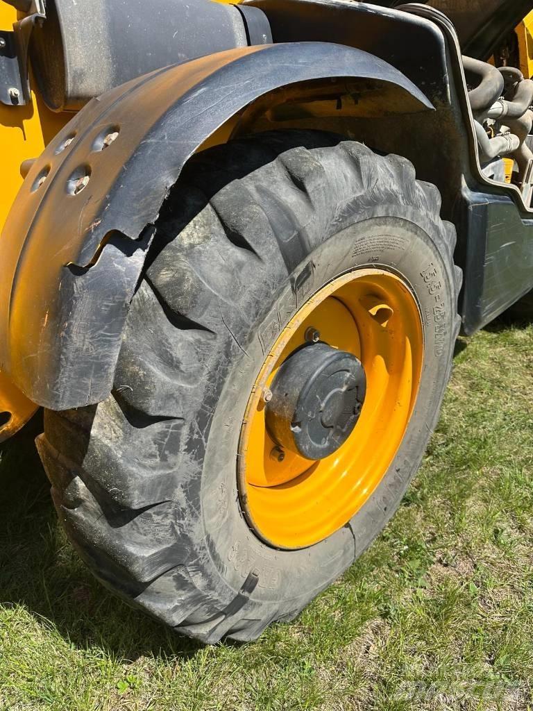 JCB 540-140 Teleskoplastere