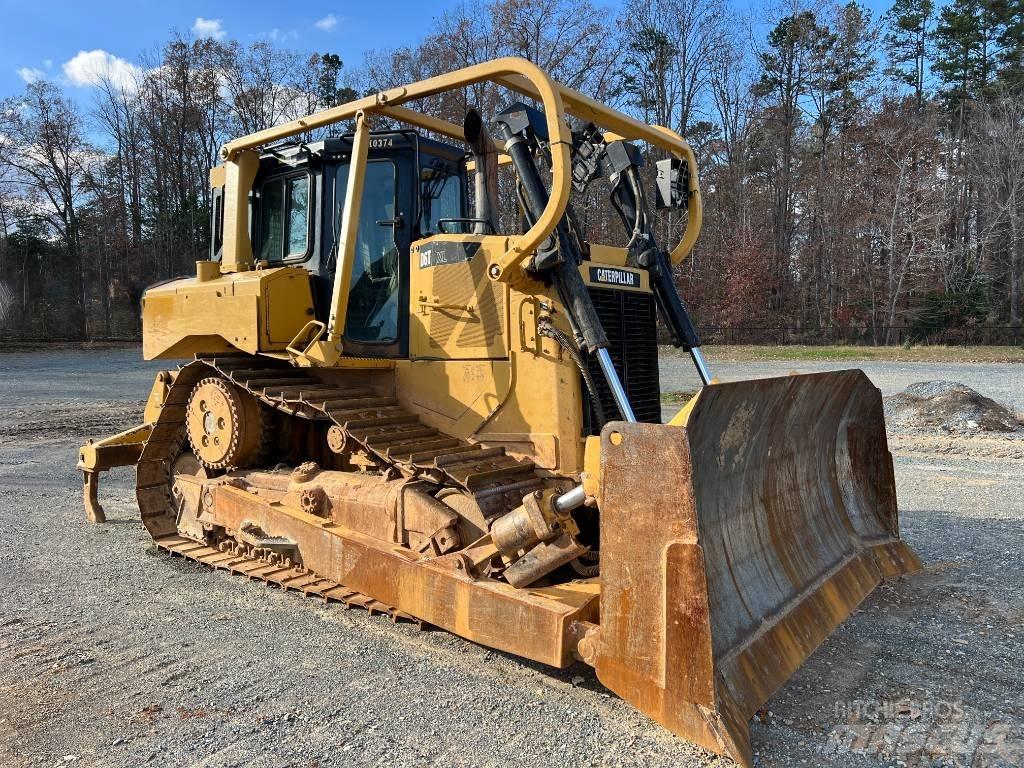 CAT D 6 T XL Dozere Beltegående