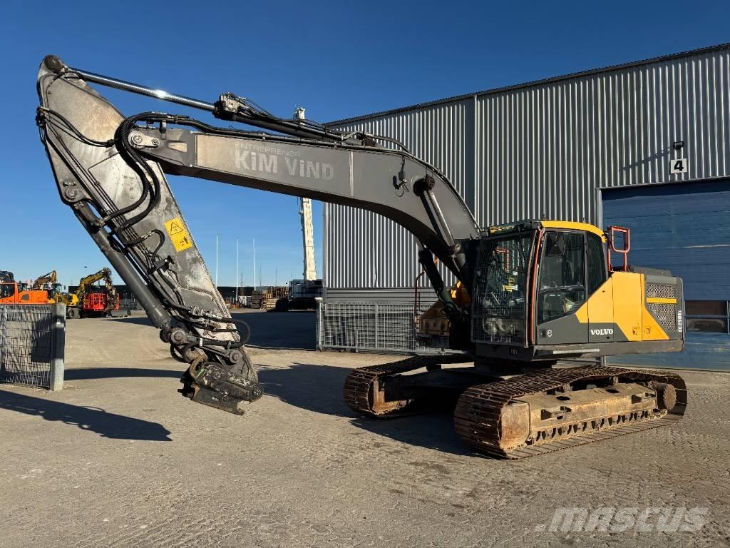 Volvo EC 250 EL Beltegraver