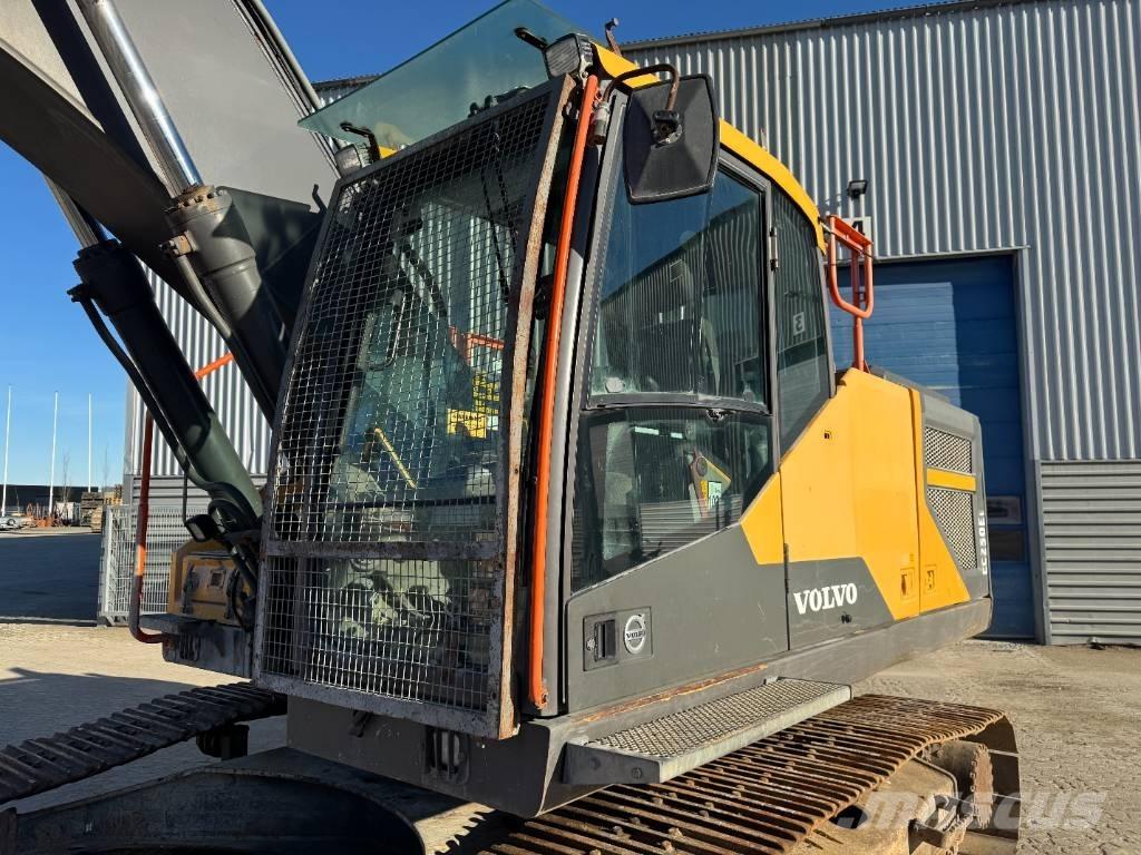 Volvo EC 250 EL Beltegraver