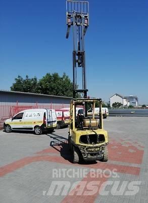 Hyster H 35 FT Propan trucker