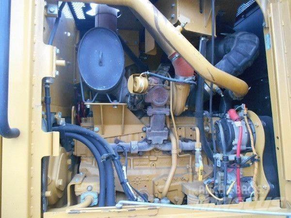 CAT 140M Veihøvler