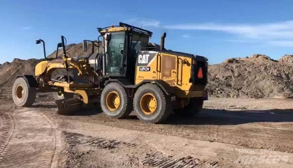CAT 140M Veihøvler