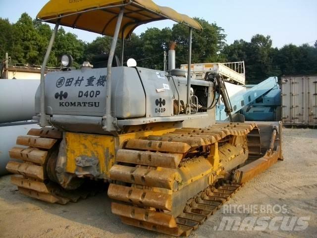 Komatsu D 40 P Dozere Beltegående