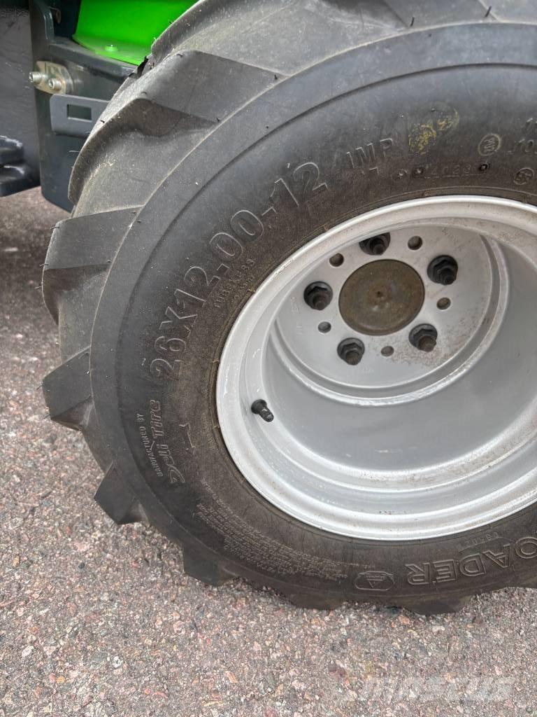 Avant 528 Redskapsbærere