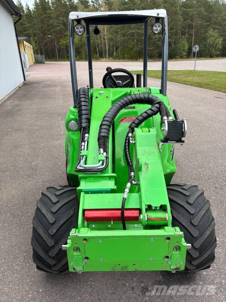 Avant 528 Redskapsbærere