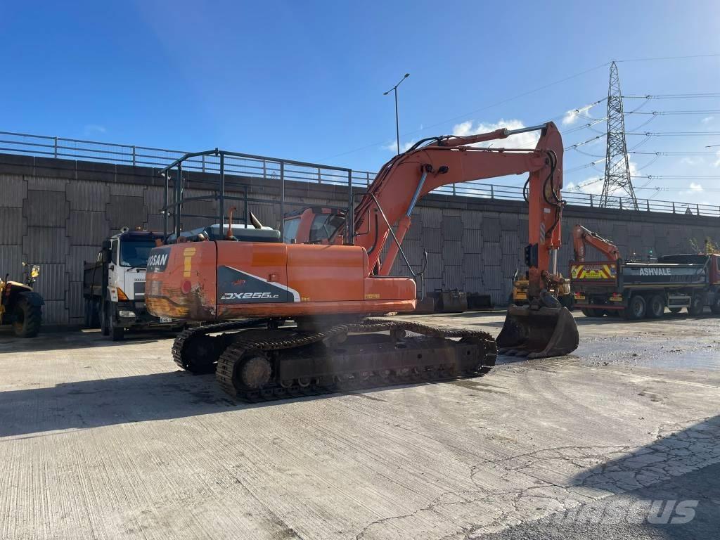 Doosan DX 255 LC Beltegraver